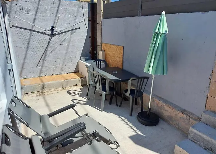 Maisonnette Avec Terrasse Privative